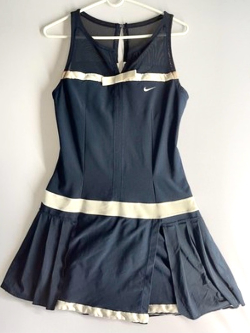 NIKE MARIA SHARAPOVA NAVY BLUE & SATIN TRIM GORGEOUS TENNIS DRESS NWOT LARGE